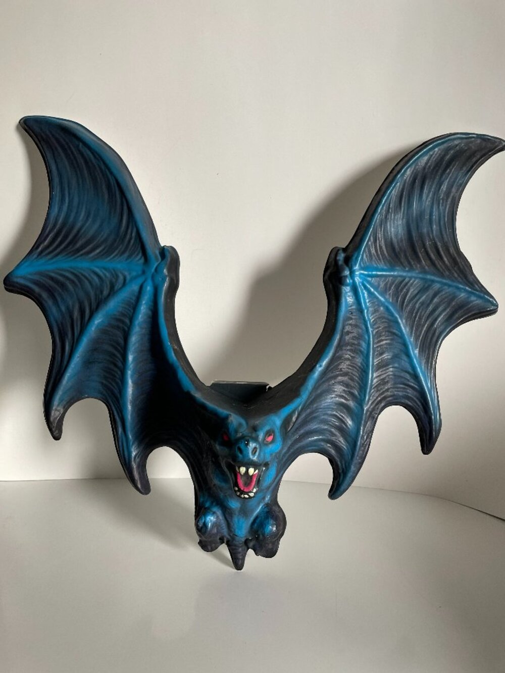 Vintage 3D Vampire Bat Halloween Rubie's Plastic Vacuform 15" Gothic Rare 1990s
